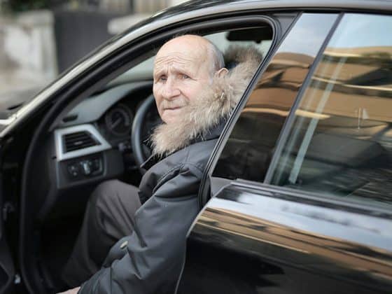 old-man-driving-car-1